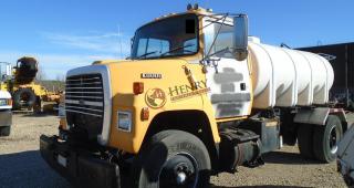 1987 Ford L8000 Water Truck
