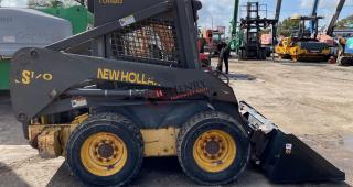 2007 New Holland LS170 Skid Steer
