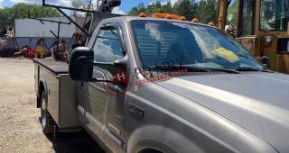 2004 Ford F450 SD Truck with Bradco Backhoe 