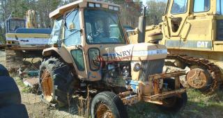 1985 Ford 5610 Tractor (2x4)