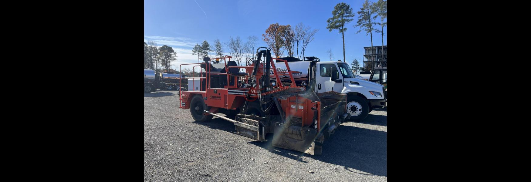 Henry Equipment Sales - 2019 Midland SPD10 Widener