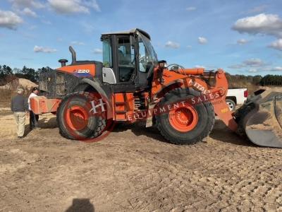 2020 Hitachi ZW220 Wheel Loader